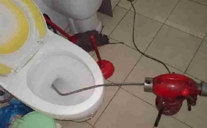樟树马桶通下水